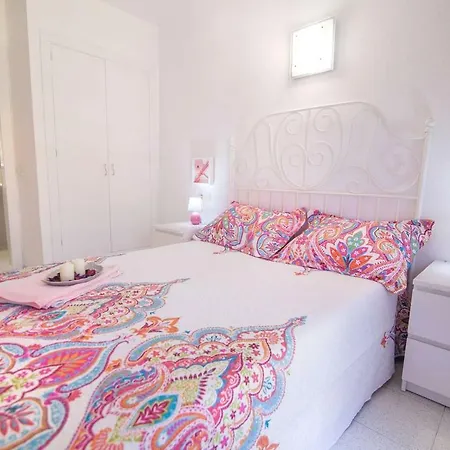 Amplio Apartamento Con Piscina Comunitaria Appartement *